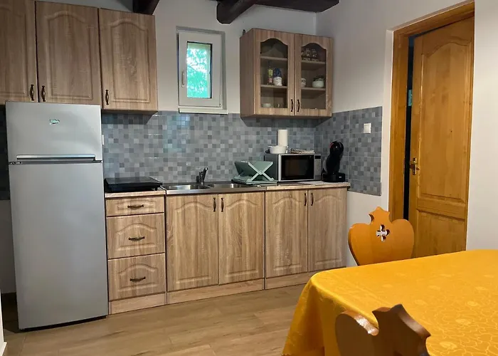 Arnyas Vendeghaz 펜션 바다초니토마이